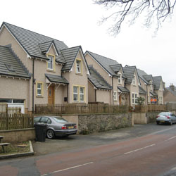 Masalah Yang Sering Muncul Pada Rumah di Pinggir Jalan