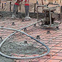 Teknik Menggunakan Beton Vibrator