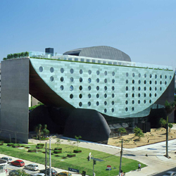  Meningkatkan Nilai Jual  Hotel dengan Desain Arsitektur Unik