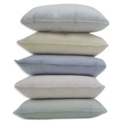 Memilih dan Merawat Bantal Duduk