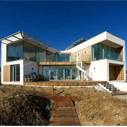 Rumah Berbentuk Huruf  ‘V’ Terbalik