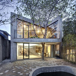 Rumah Bergaya Unfinished