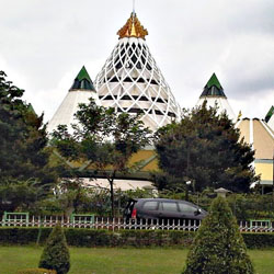 Desain Unik Museum Purna Bhakti Pertiwi